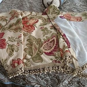 Biltmore valance curtains 2 panels
